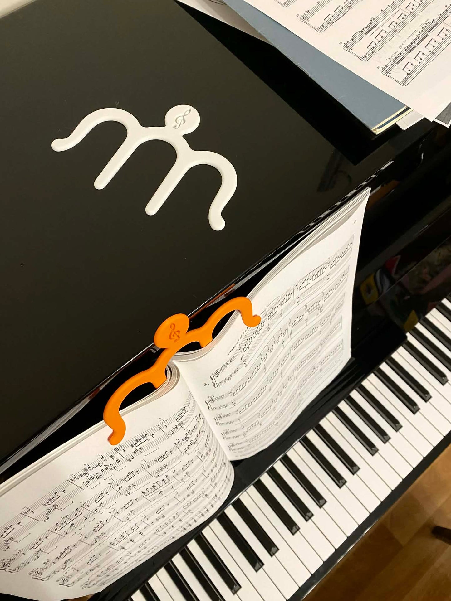 Music Book Clip