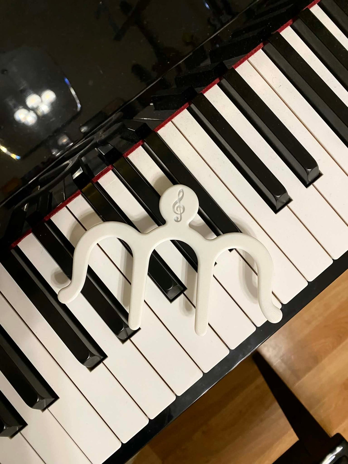 Music Book Clip